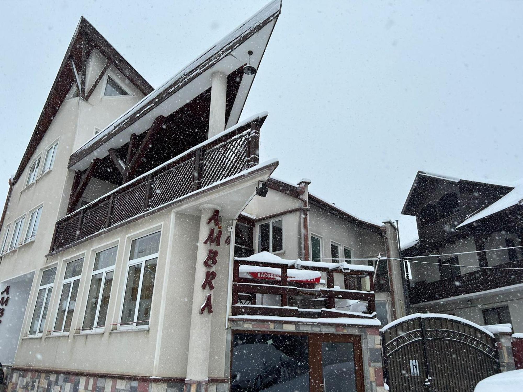 Ambra Room'S Braşov Exteriör bild